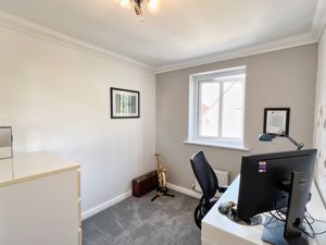 Photo 33- click for photo gallery